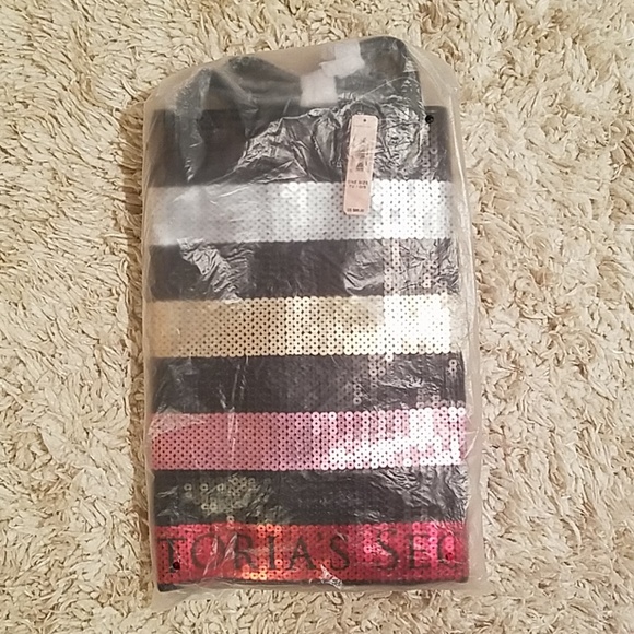 Victoria's Secret Accessories - Victoria Secret tote